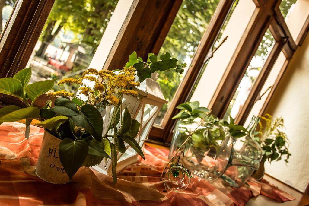 Hotel Leyscher Hof Leutesdorf Extérieur photo