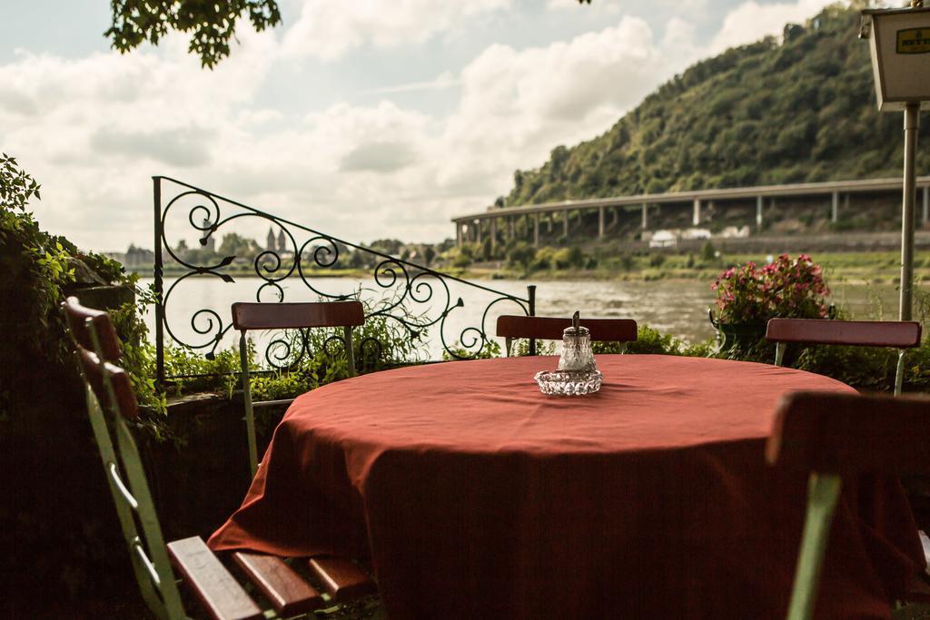 Hotel Leyscher Hof Leutesdorf Extérieur photo